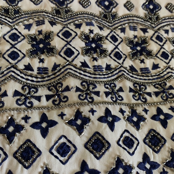 Club Monaco embellished skirt - Picture 3 of 8